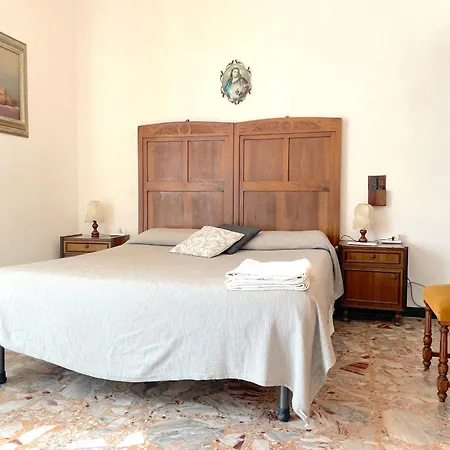 Barilaro Alloggio per agriturismo *